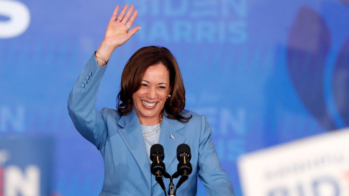 Harris Captivates Convention With Vision For America