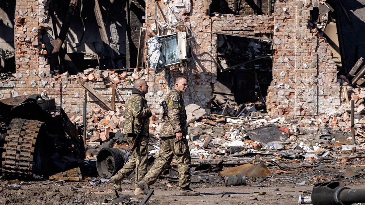 Ukraine Revisits Strategies Amid Renewed Russian Strikes