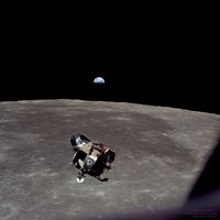 Apollo 11: Dünya, Ay ve Uzay Aracı