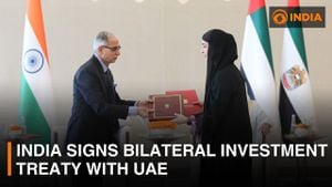 India And UAE Boost Investment Ties With New Treaty