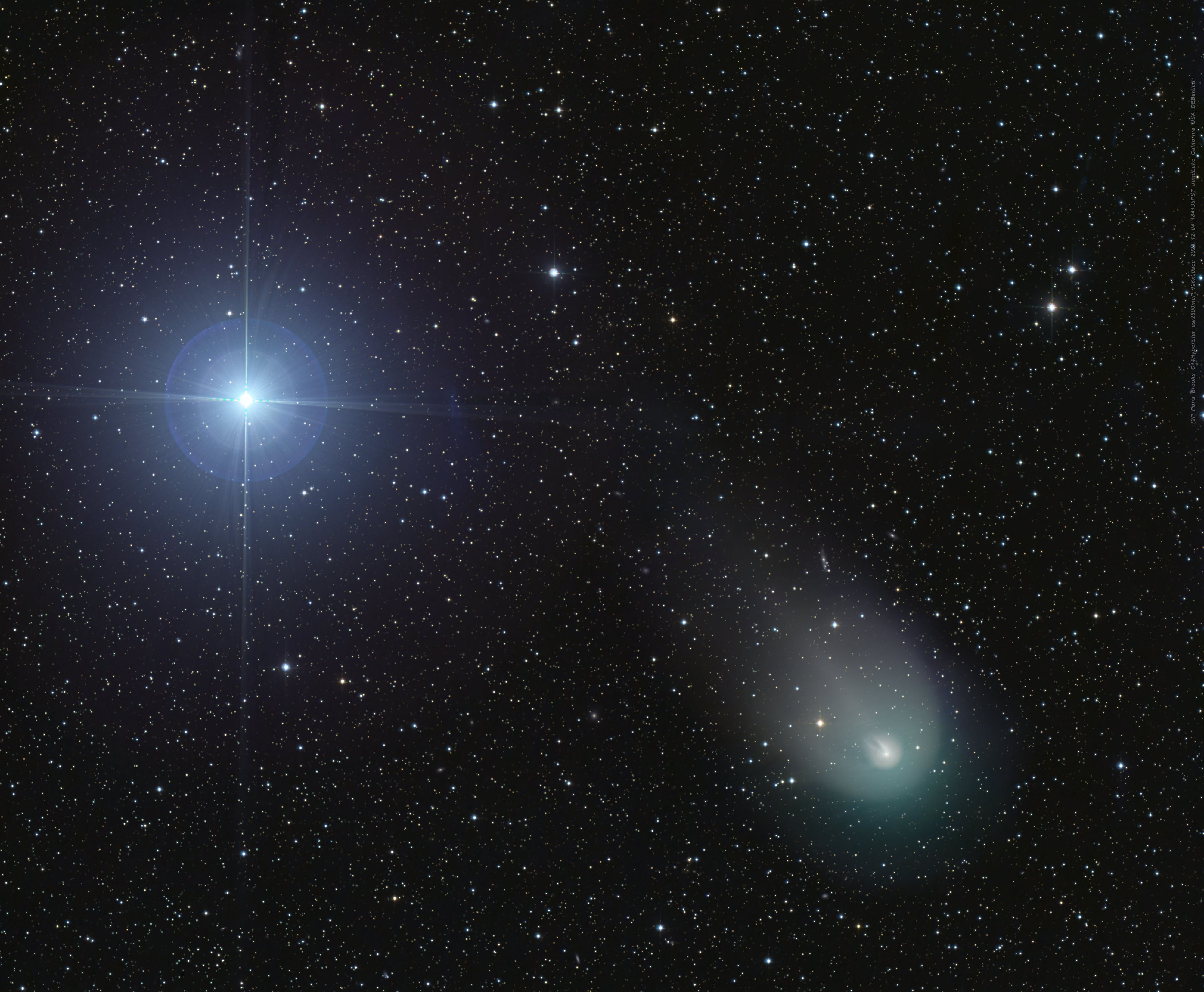 Vega ve Kuyruklu Yıldız 12P/Pons-Brooks