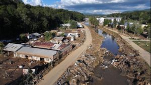 Western North Carolina Faces Rebuilding Challenges After Hurricane Helene