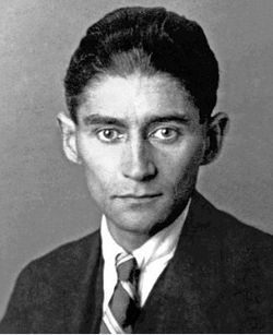 Roman yazarı olan Franz Kafka kimdir?