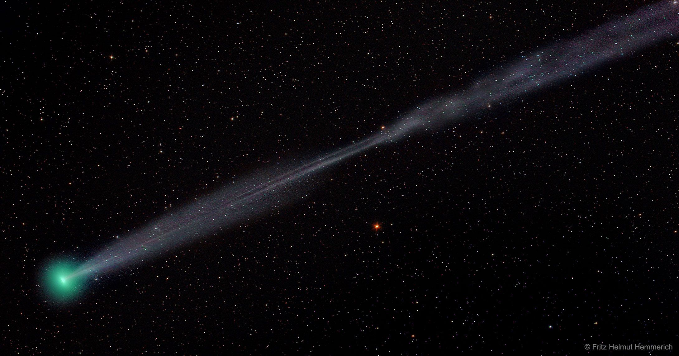  A Split Ion Tail for Comet Lovejoy E4 