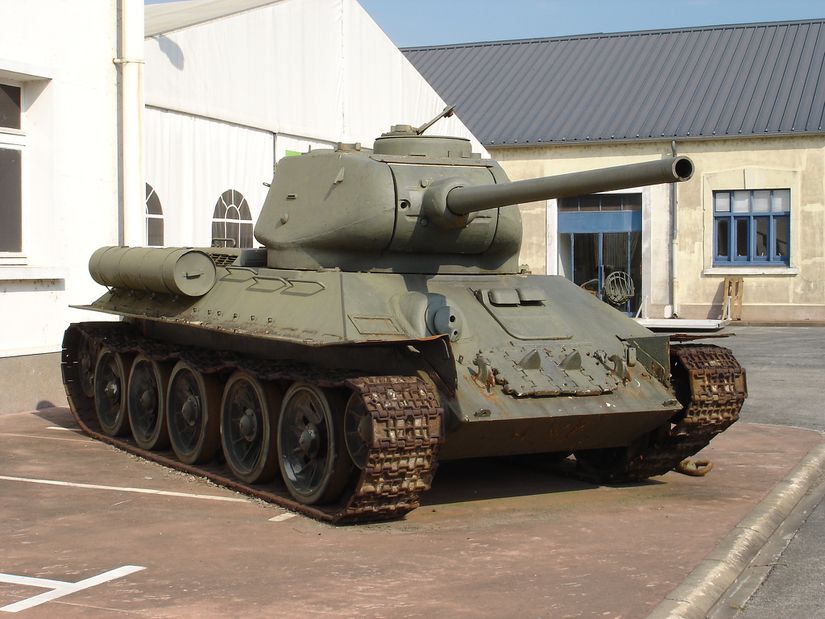 Fransa'da Sergilenen Bir T-34/85