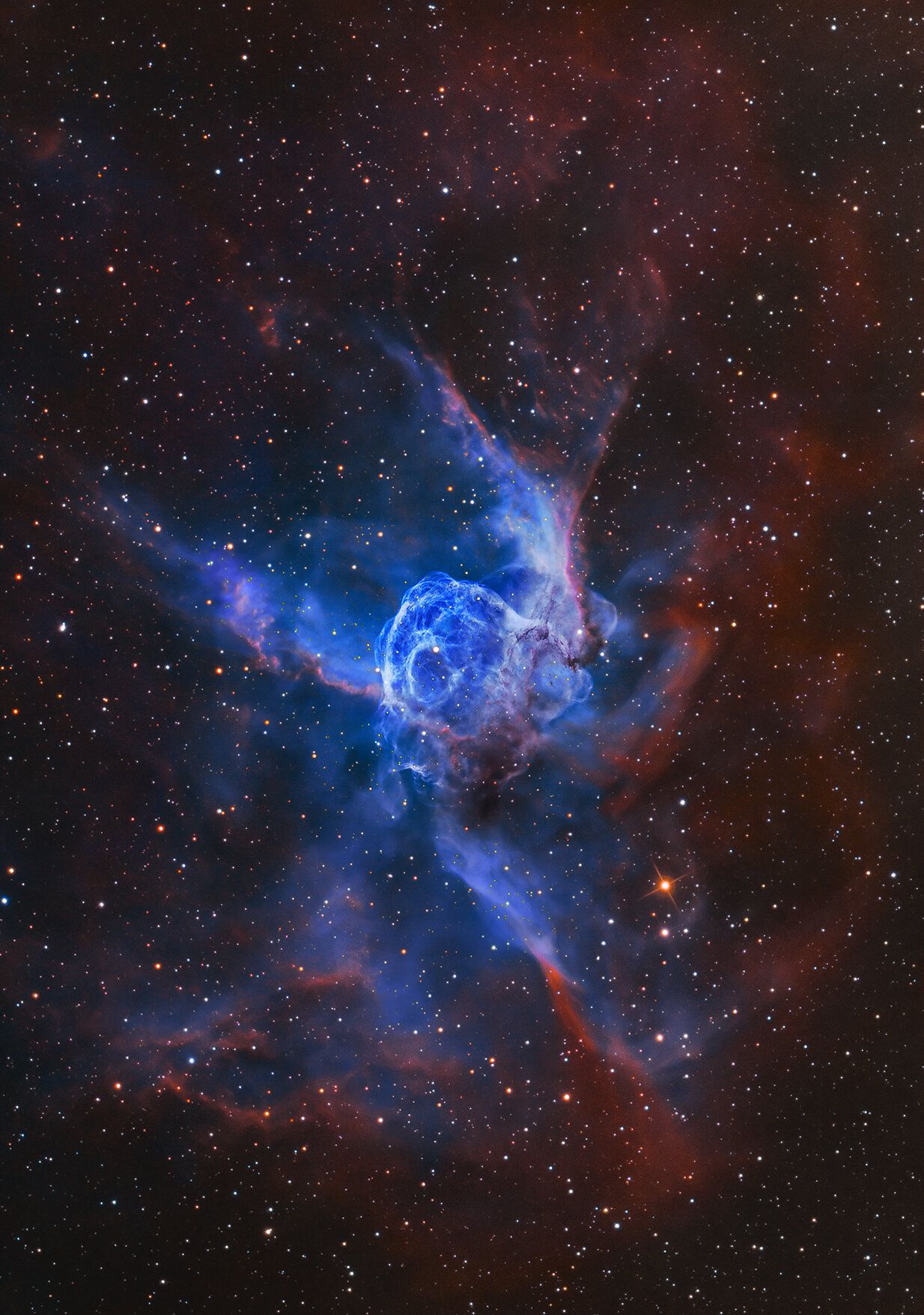 NGC 2359: Thor’un Miğferi