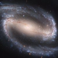 Çubuklu Sarmal Galaksi NGC 1300