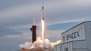 Falcon Heavy Launches X-37B Space Plane Successfully