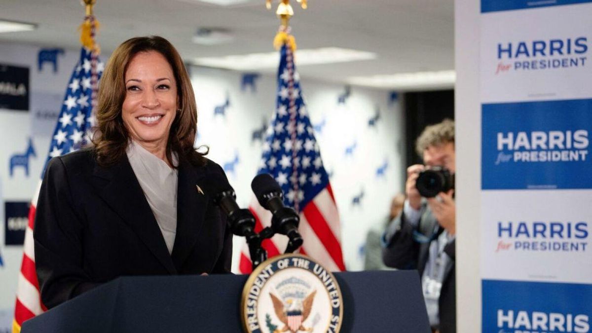 GOP National Security Officials Rally Behind Kamala Harris