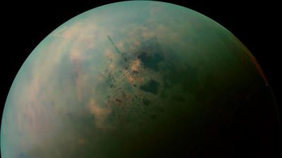 Cassini Uzay Aracının Çektiği Fotoğraflarda ile Titan'ın Denizlerinden Yansıyan Güneş Görünüyor!