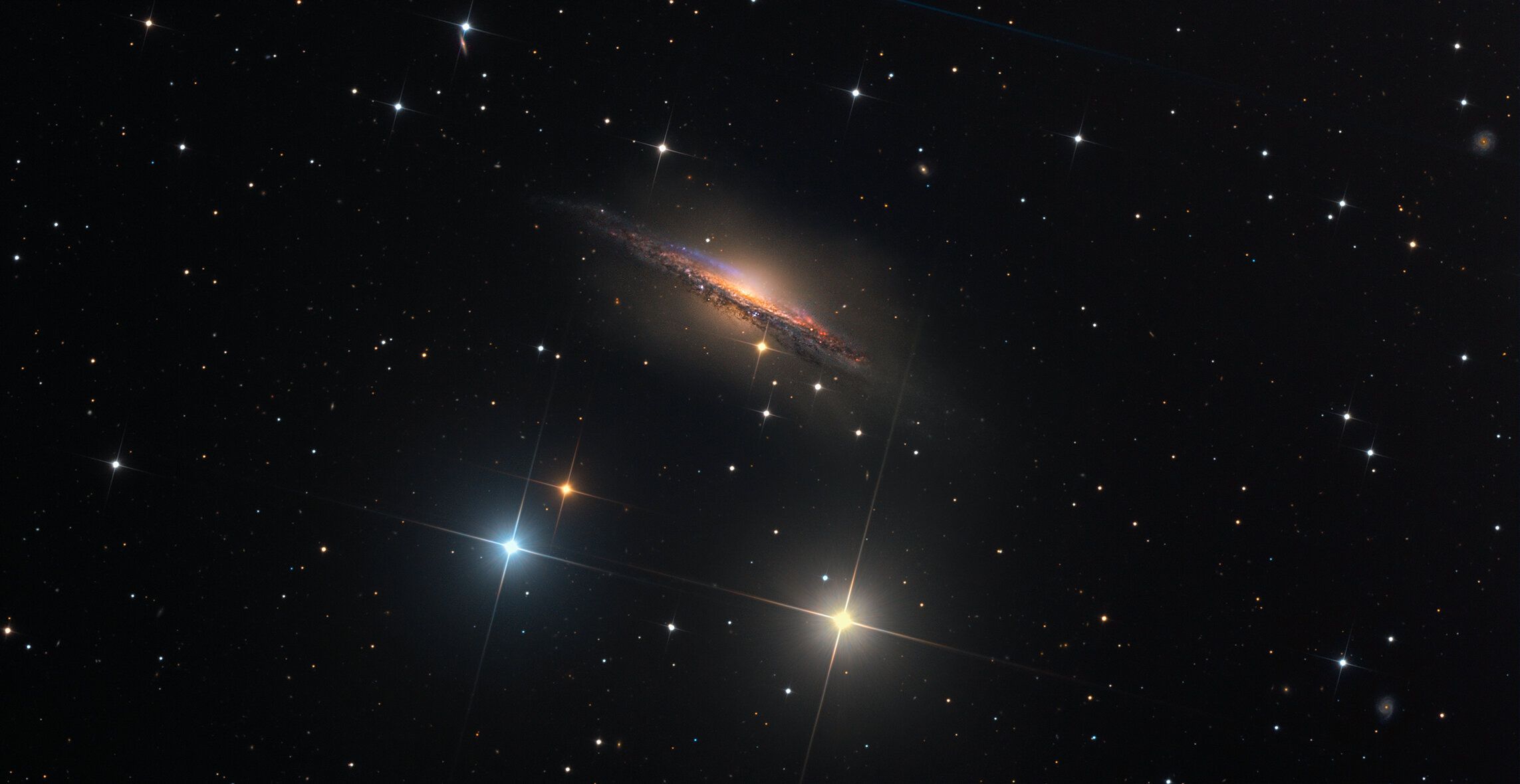 NGC 1055’in Portresi