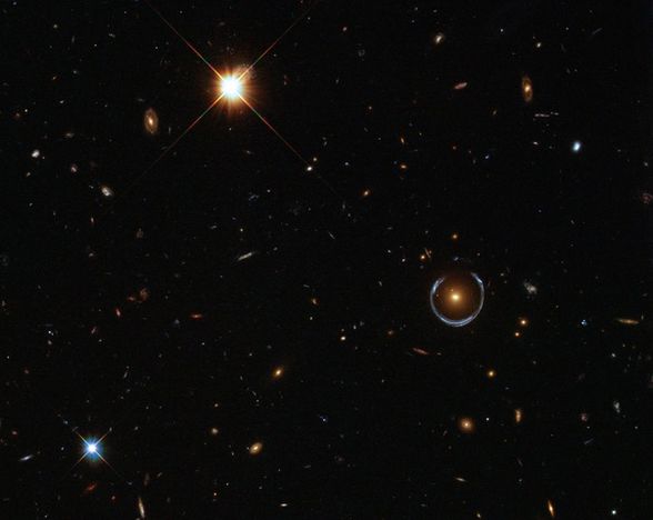 ESA / Hubble & NASA [Public domain]