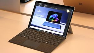 Microsoft Surface Pro 11 Sees Major Price Drop