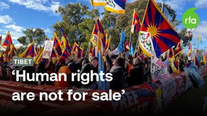 Tibetans Protest Against China's Human Rights Abuses