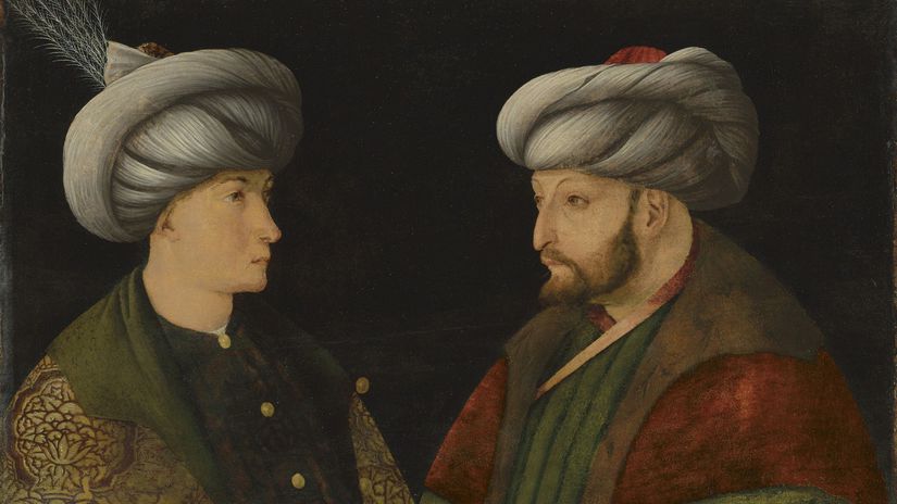 Fatih Sultan Mehmet ve büyük ihtimalle oğlu Cem. Fatih Sultan Mehmet, devşirmeleri devlette itibarlı hale getirmiştir. Lakin, kendisi Türk karşıtı da görülmemelidir. Ünlü kanunnamesini Türk asıllı vezirine teslim etmiştir.