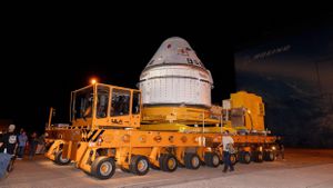 NASA Astronauts Extend Their Stay After Starliner Delays