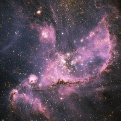 NGC 346: KMB’deki Yıldız Oluşum Kümesi