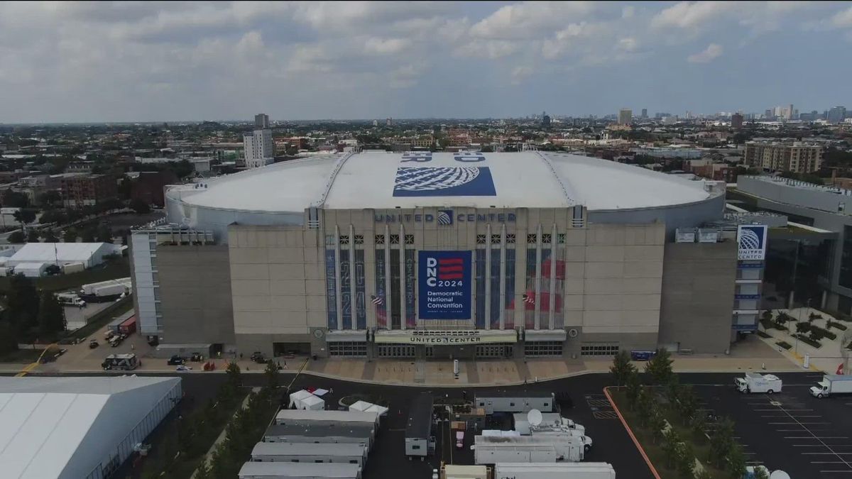 2024 Democratic National Convention Energizes Chicago With Celebrities