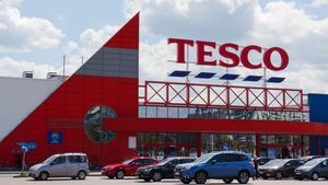 Tesco Sales Growth Fuels Premium Shopper Surge