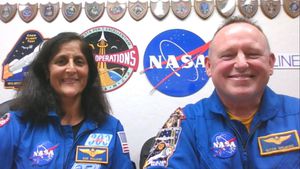 NASA Astronauts Awaiting Rescue May Stay Aboard ISS Until 2025