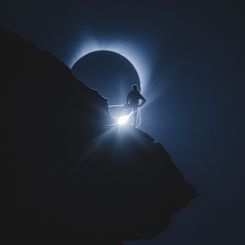  The Climber and the Eclipse 