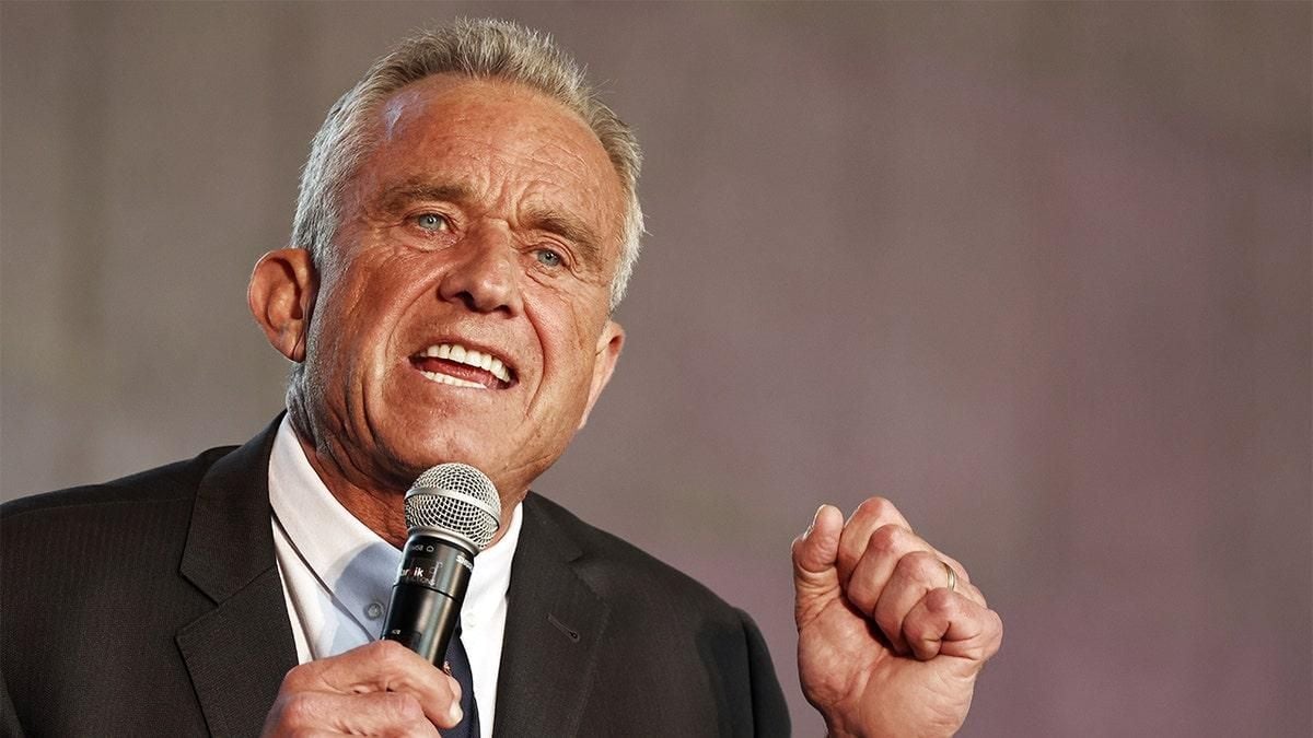 RFK Jr. And Trump Consider Alliance For 2024 Campaign The Pinnacle