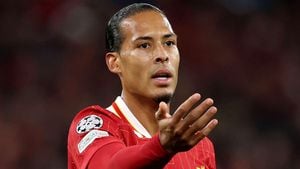 Virgil Van Dijk Engaged In Liverpool Contract Negotiations