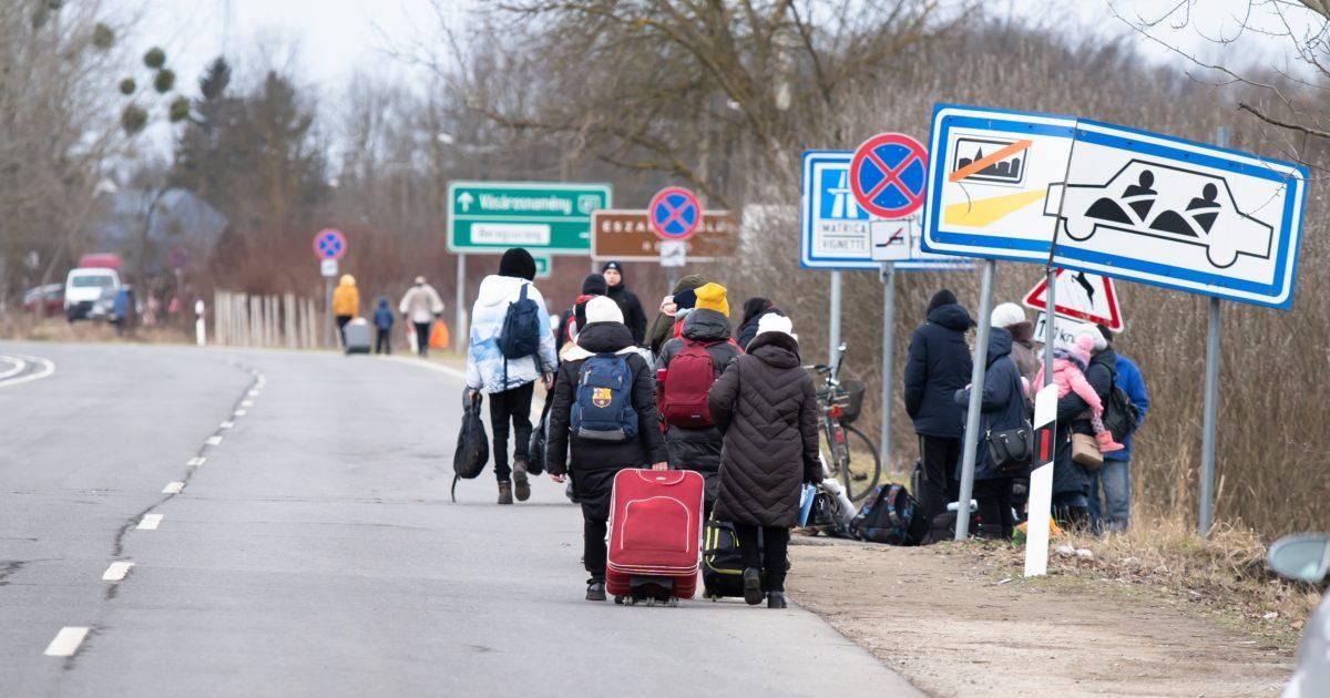 Hungary's Law Threatens Ukrainian Refugees Housing