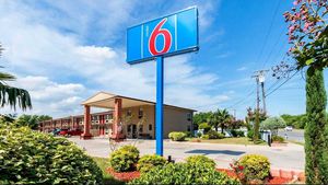 Oyo Acquires Motel 6 To Expand U.S. Presence