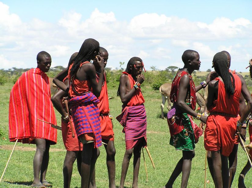 Maasai kabilesi bireyleri bir arada.