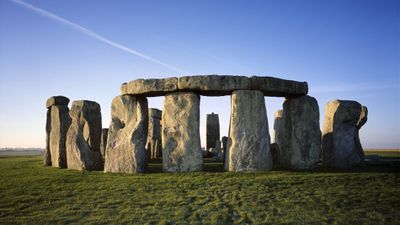Stonehenge, İnsanlar Tarafından Birçok Defa Yeniden İnşa Edildi!