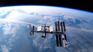 NASA And SpaceX Prepare For the Death of ISS