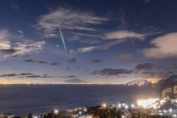 Napoli Körfezi Üzerinde Meteor