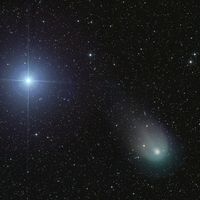 Vega ve Kuyruklu Yıldız 12P/Pons-Brooks