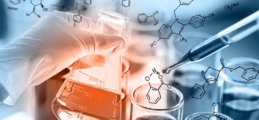 Sentetik kimya, yeni bileşiklerin tasarlanması ve sentezlenmesini içerir. İstenen farmakolojik özelliklere sahip yeni moleküllerin üretilmesine olanak sağladığından yeni ilaçların keşfi için çok önemlidir.
