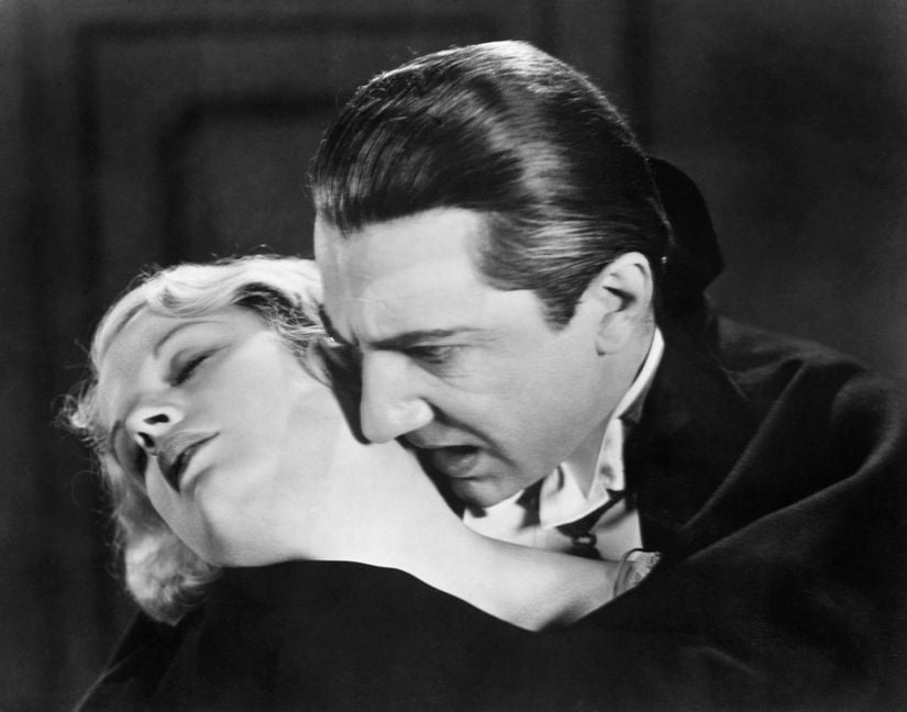 1931 yapımı Dracula filminden bir sahne...
