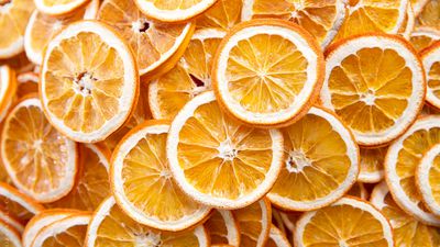 C Vitamini Kısa Sürede Uçar mı? Hızlı Tüketilmeyen Meyveler ve Meyve Suları Vitaminlerini Kaybeder mi?