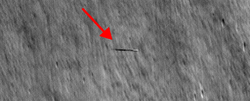 NASA, Ay'ın Yanından Hızla Geçen Sörf Tahtası Şeklindeki Uydunun Görüntülerini Yakaladı.