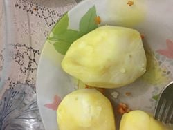 Haşlanmış patateste neden bazenleri beyaz leke oluşur?