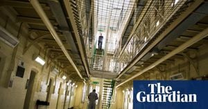 UK Government Releases 1,700 Prisoners Early Amid Crisis