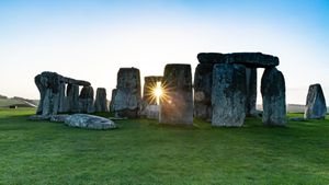 New Origins Of Stonehenge Altar Stone Surprise Researchers