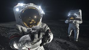 New Space Suit Turns Urine Into Drinking Water