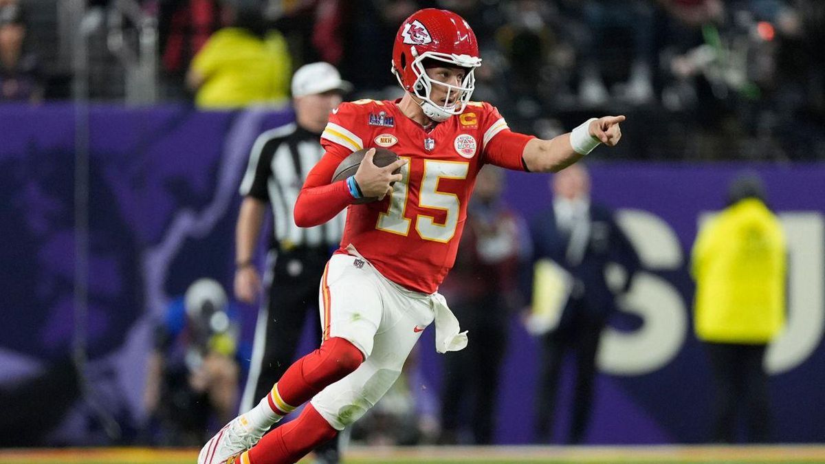 Chiefs Aim For Historic Third Super Bowl Win Amid Roster Uncertainties