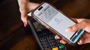 Apple Invites Crypto Payments Via IPhone NFC