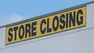 Pharmacy Chains Face Store Closures Amid Rising Competition