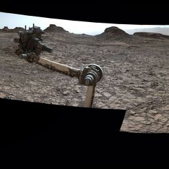  Curiosity at Murray Buttes on Mars 