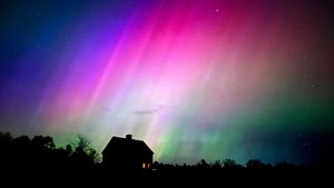 Northern Lights Set To Dazzle U.S. Skies This Weekend