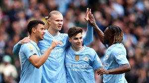 Manchester City Narrowly Defeats Fulham With Last-Minute Thrills