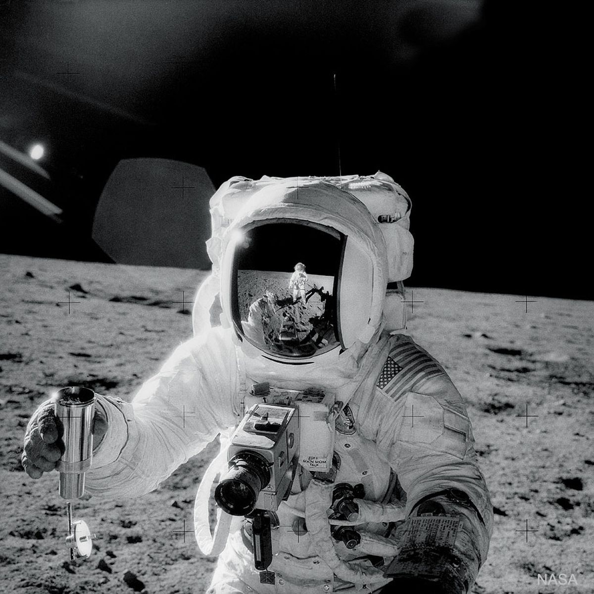  Apollo 12: Self-Portrait 