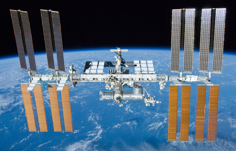 STS-132'nin ayrılması sonrasında Uluslararası Uzay İstasyonu